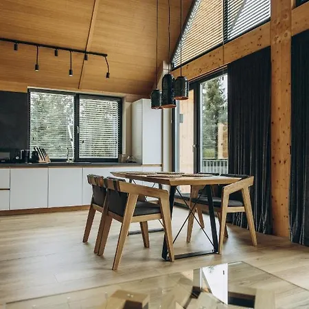 Skogur - & Chalet Bukovel