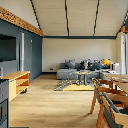 Skogur - & * Bukovel