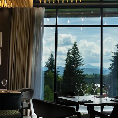 Skogur - & * Bukovel