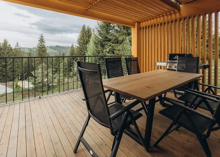 Skogur - & Dağ evi